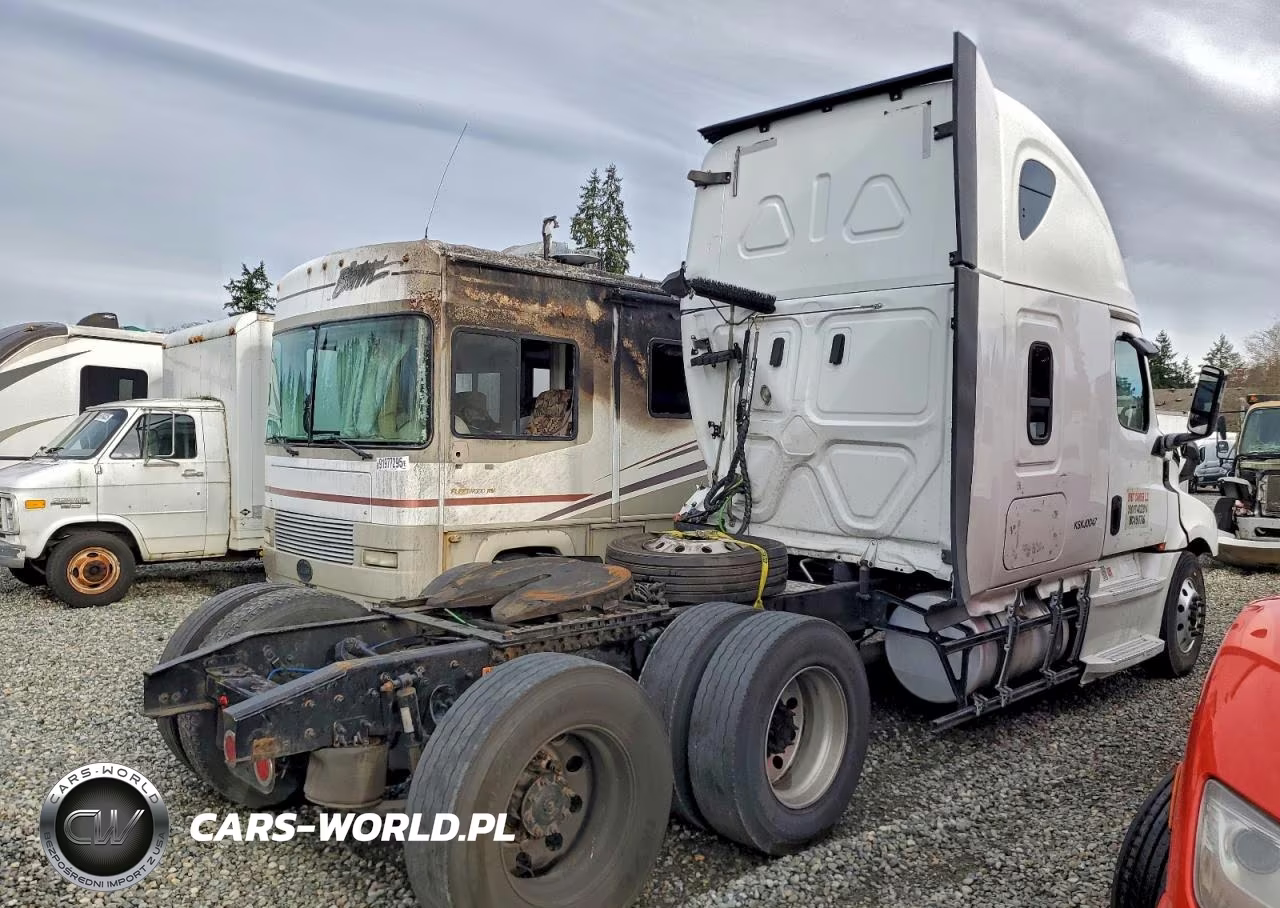 2019 Freightliner Cascadia 126 Semi Truck VIN:3AKJHHDR7KSKJ0047 - 4
