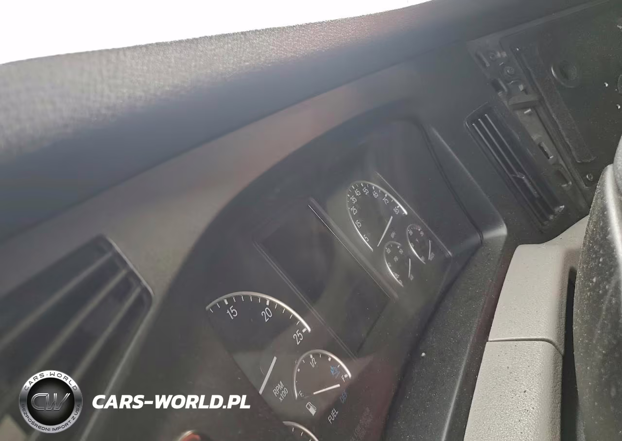 2019 Freightliner Cascadia 126 Semi Truck VIN:3AKJHHDR7KSKJ0047 - 8