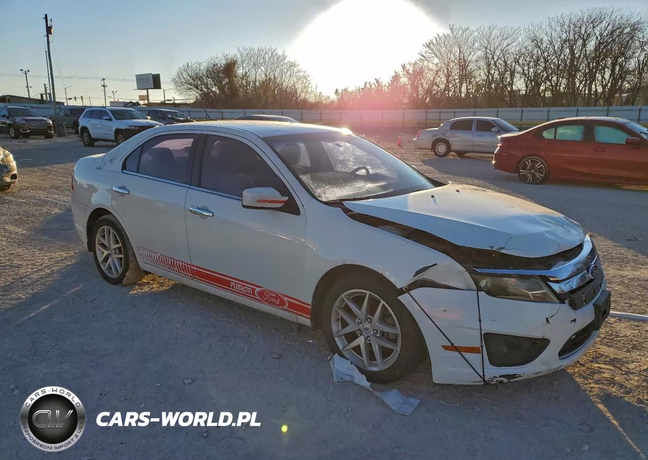 2010 Ford Fusion Se VIN:3FAHP0HA5AR389804 - 4