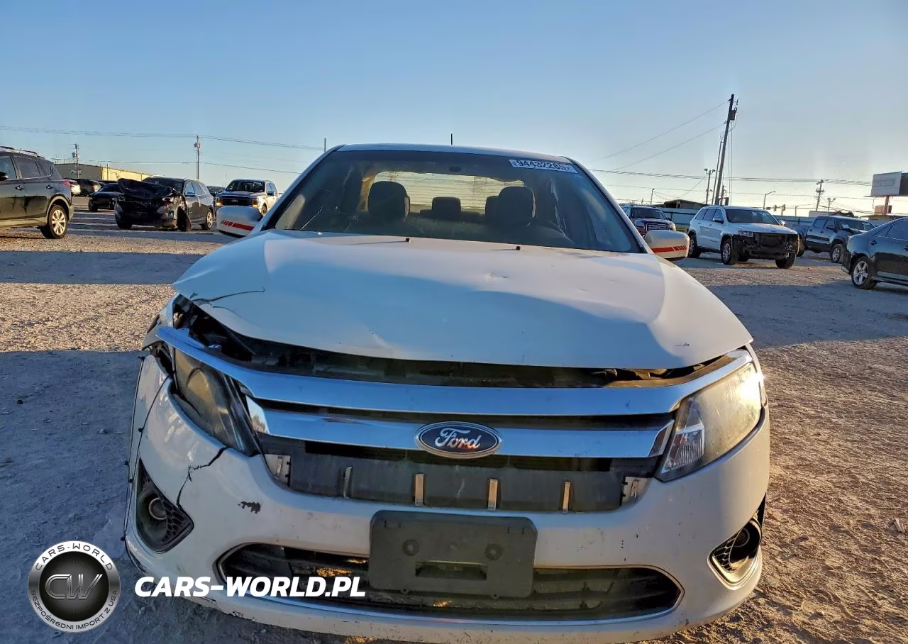 2010 Ford Fusion Se VIN:3FAHP0HA5AR389804 - 5