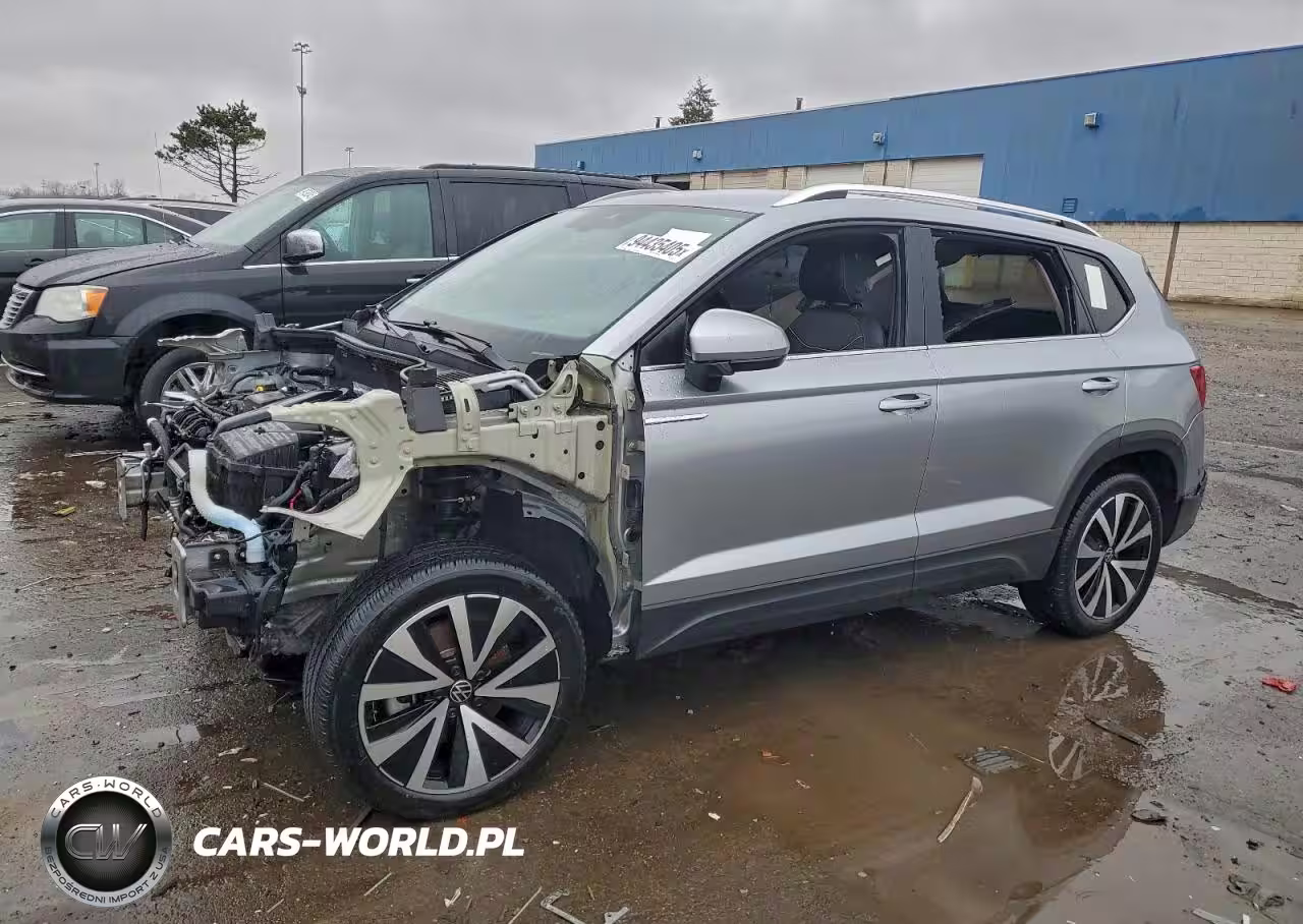 2024 Volkswagen Taos Se