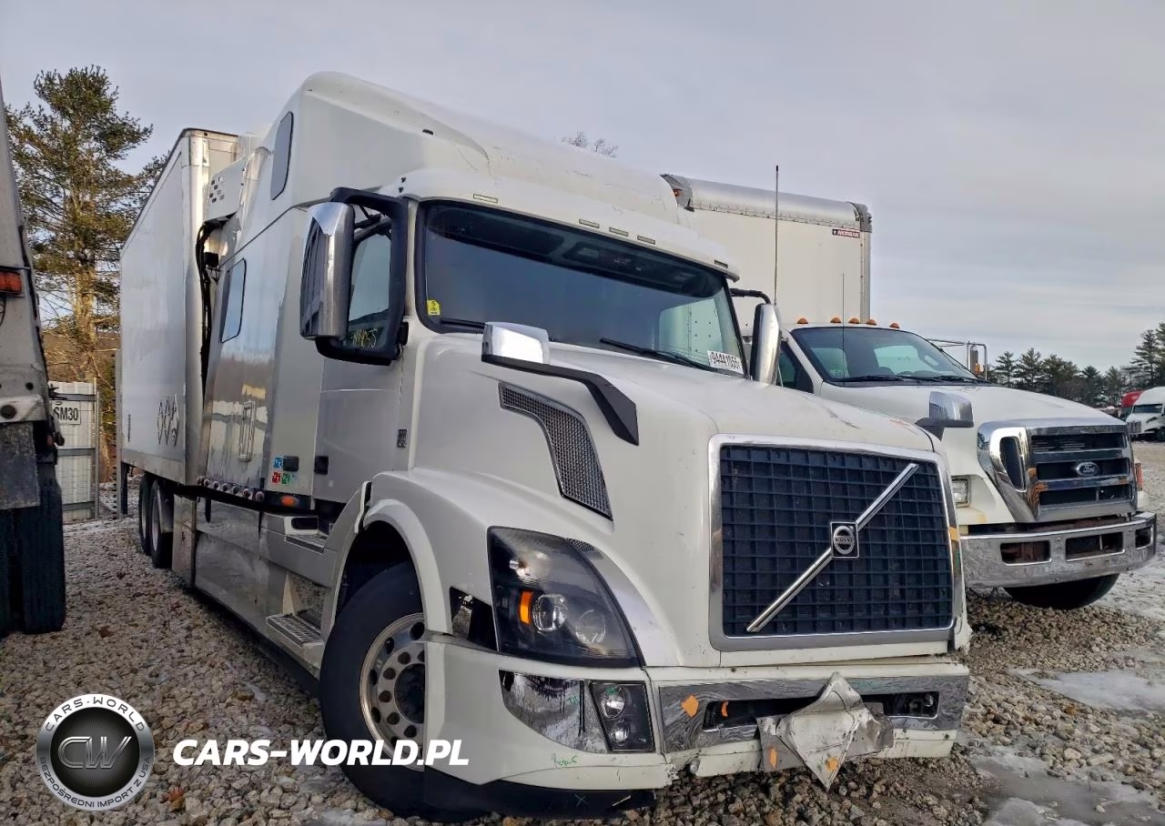 2017 Volvo Vnl Box Truck