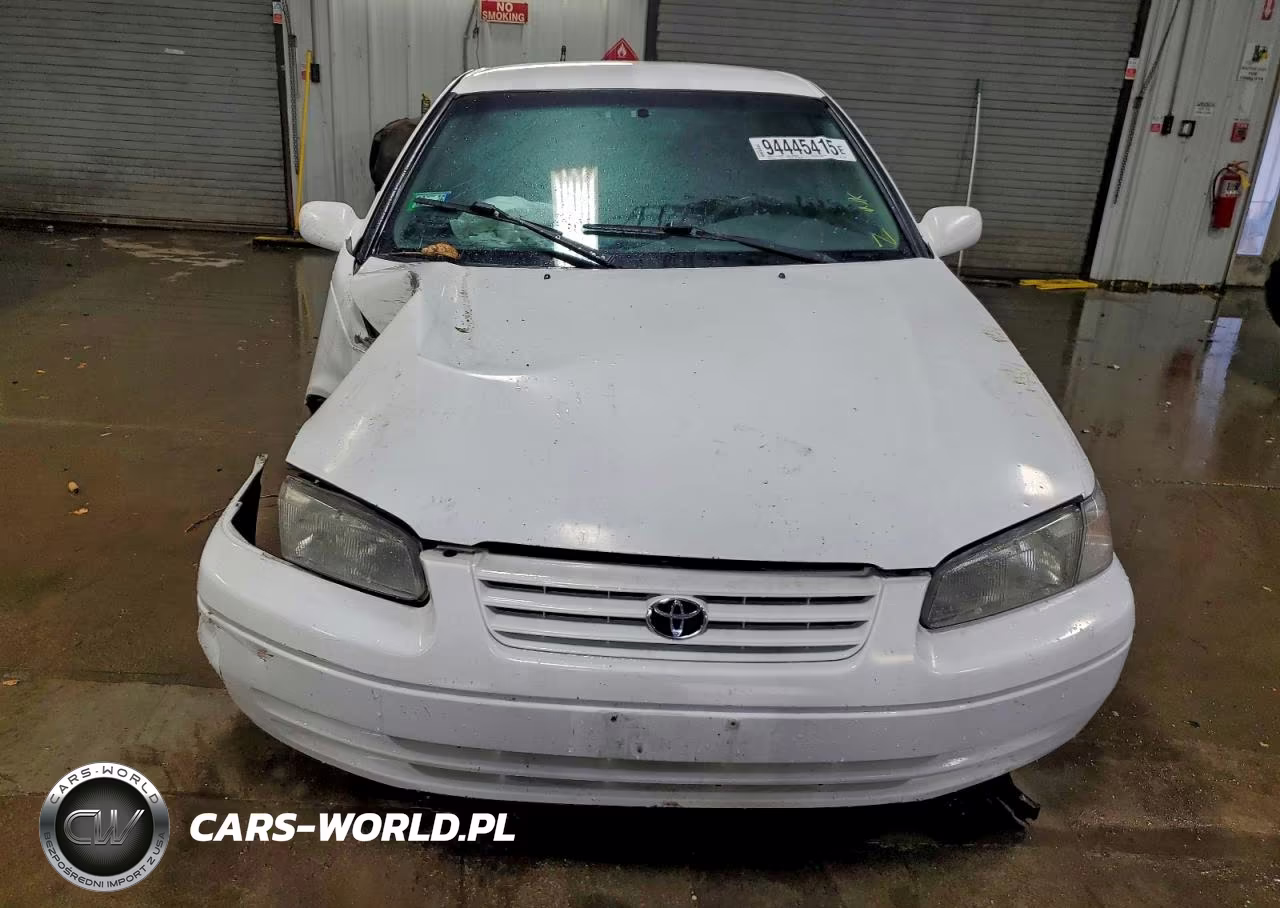 1999 Toyota Camry Le VIN:JT2BG22K5X0374668 - 5