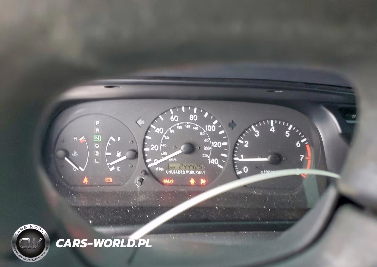 1999 Toyota Camry Le VIN:JT2BG22K5X0374668 - 9