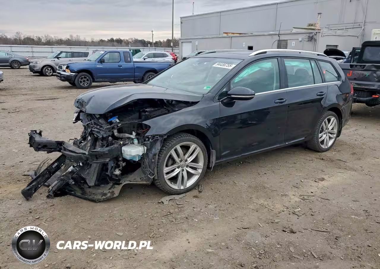 2015 Volkswagen Golf Sportwagen Tdi S