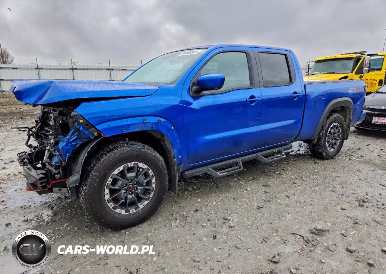 2025 Nissan Frontier Sv