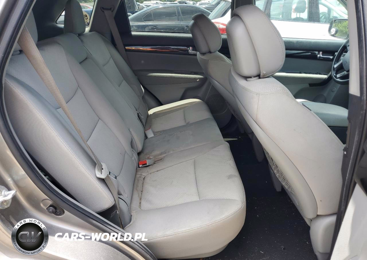 2012 Kia Sorento Base VIN:5XYKT4A63CG201691 - 11