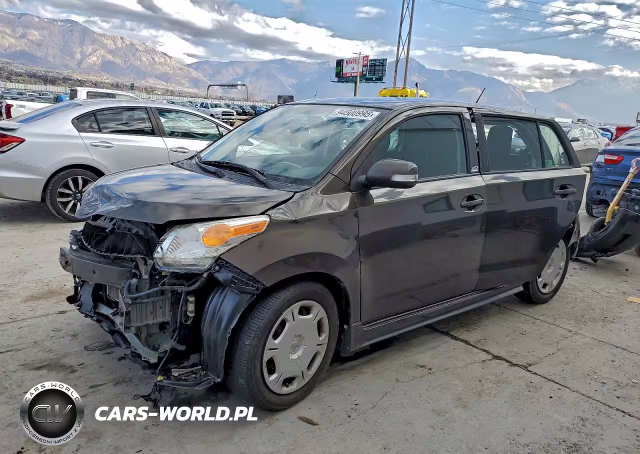 2011 Toyota Scion Xd