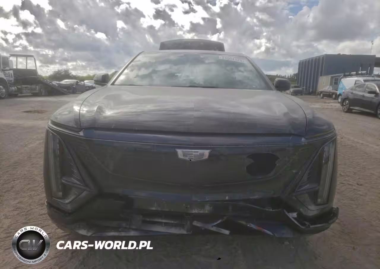 2026 Cadillac Lyriq Sport VIN:1GYKPURK4TZ302515 - 5