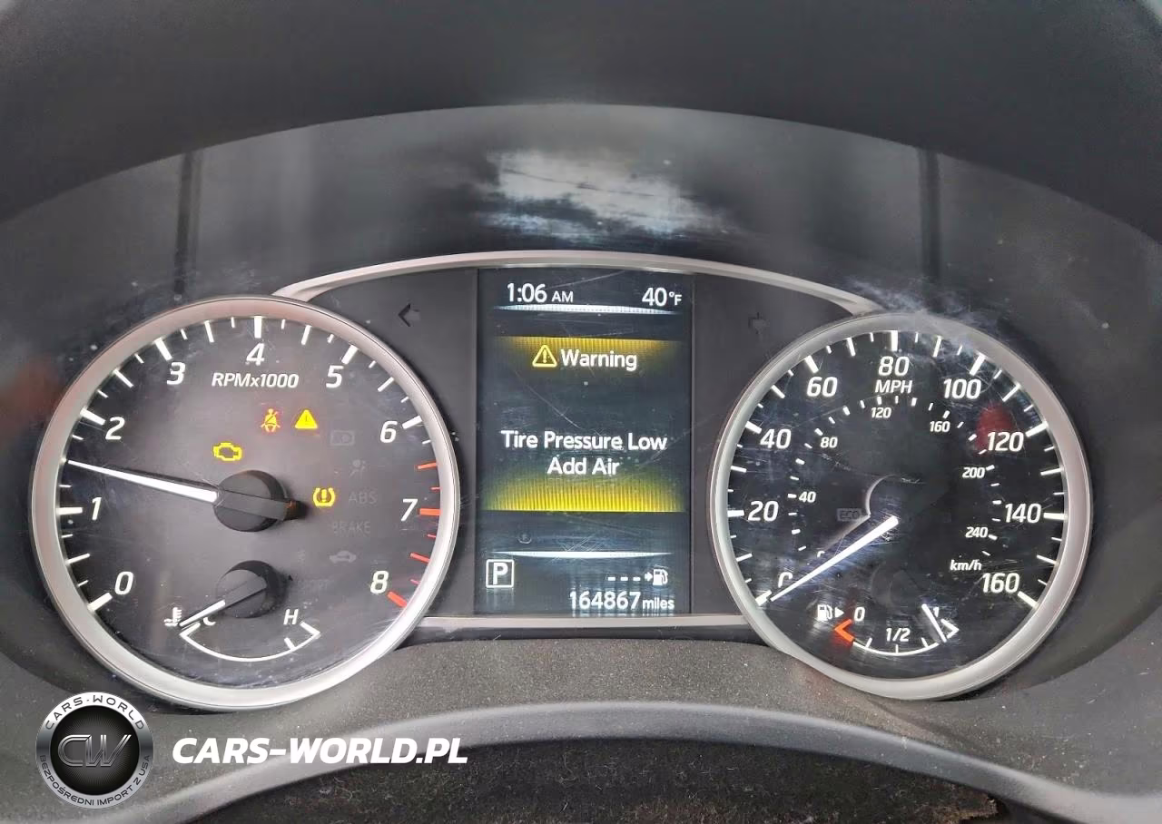 2017 Nissan Sentra S VIN:3N1AB7AP4HY278018 - 9
