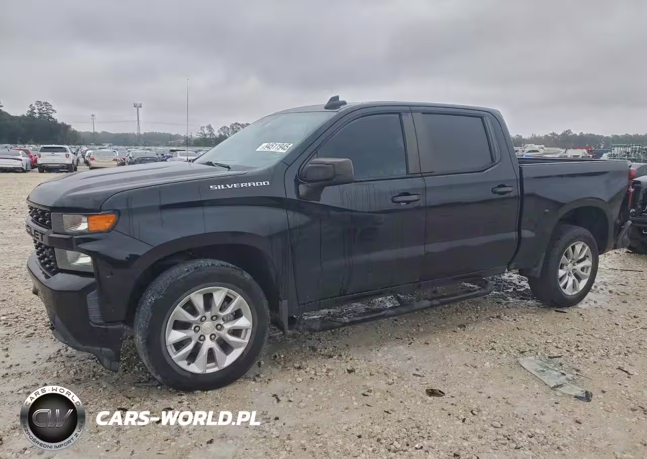 2020 Chevrolet Silverado C1500 Custom