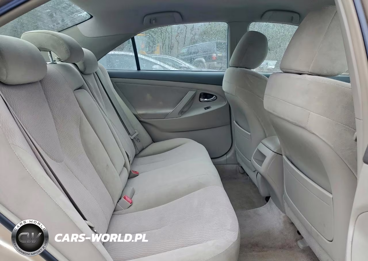 2010 Toyota Camry Le VIN:4T1BF3EK5AU036825 - 10