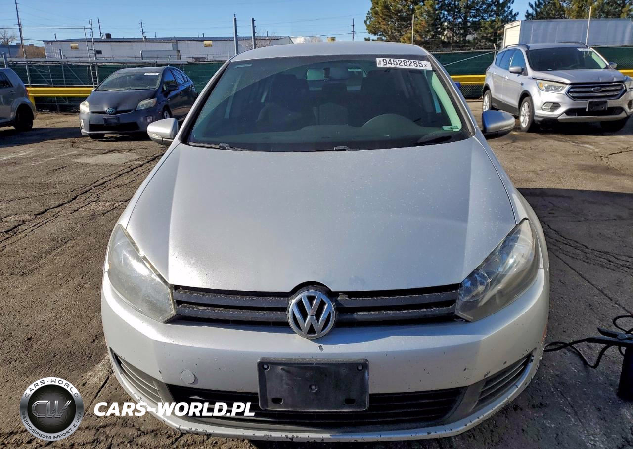 2014 Volkswagen Golf VIN:WVWDB7AJ1EW005692 - 5
