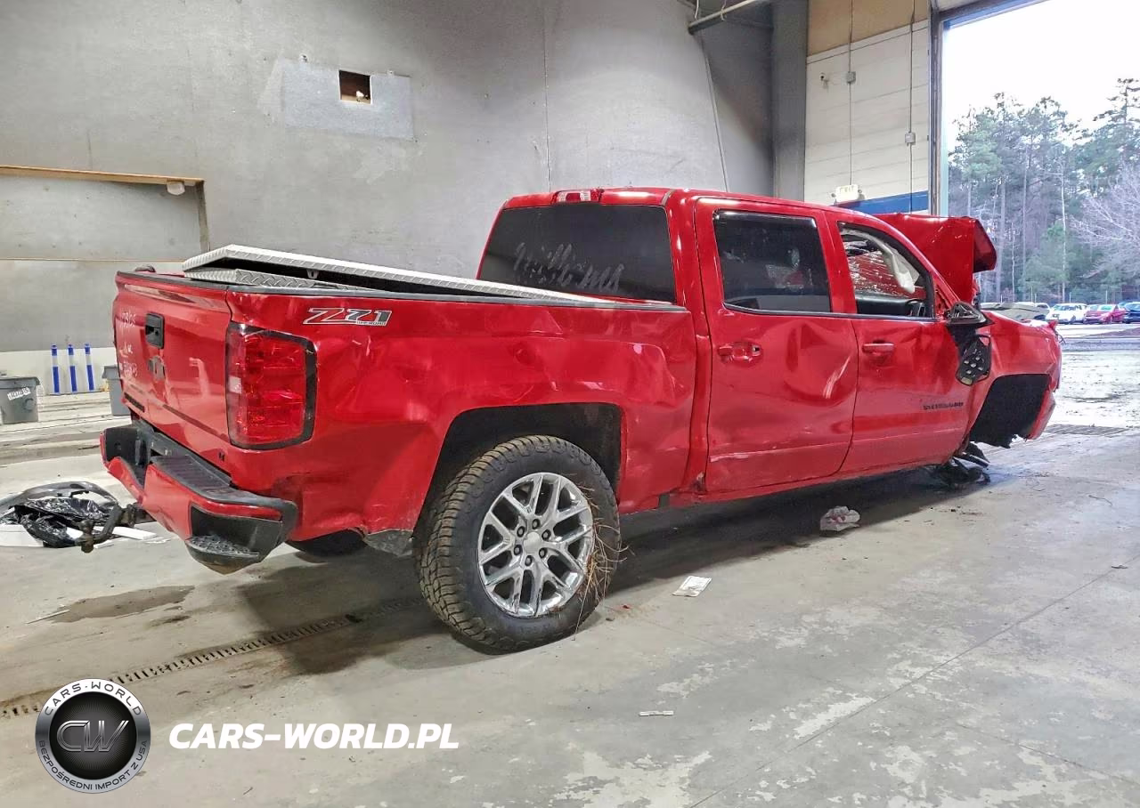 2017 Chevrolet Silverado K1500 Lt VIN:3GCUKREC9HG507649 - 3