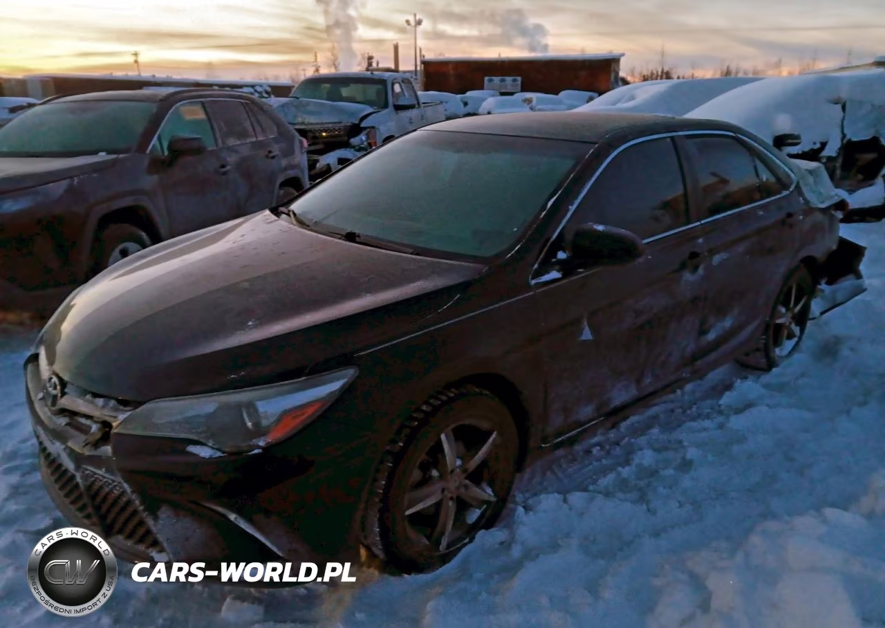 2017 Toyota Camry Le – zdjęcie 1 z 12