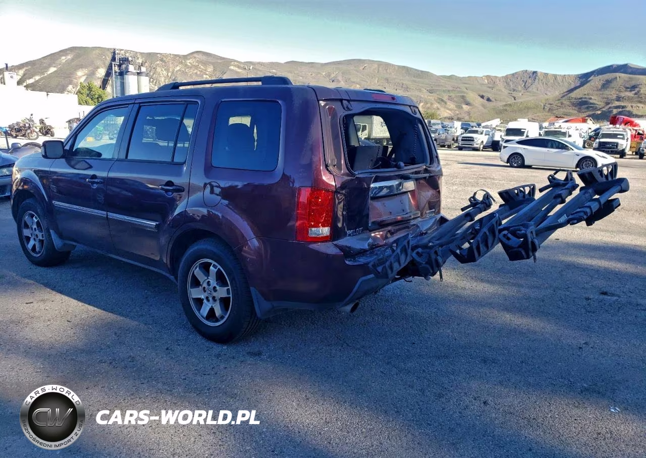 2010 Honda Pilot Touring VIN:5FNYF4H90AB024796 - 2