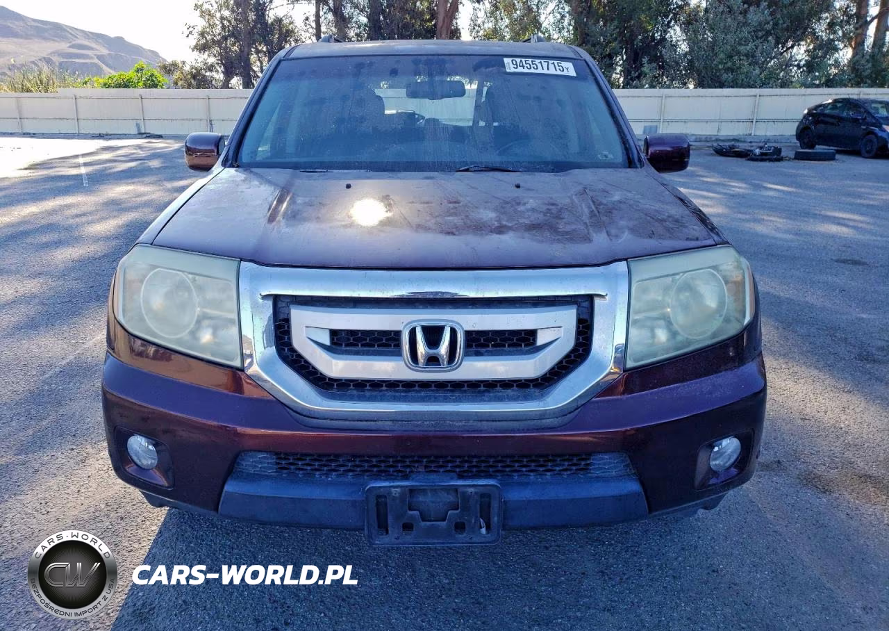 2010 Honda Pilot Touring VIN:5FNYF4H90AB024796 - 5