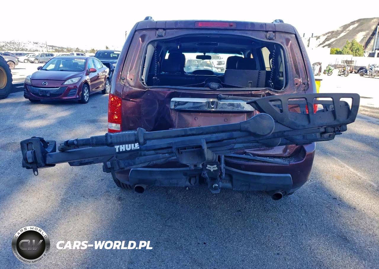 2010 Honda Pilot Touring VIN:5FNYF4H90AB024796 - 6