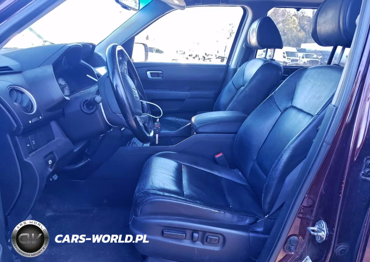 2010 Honda Pilot Touring VIN:5FNYF4H90AB024796 - 7