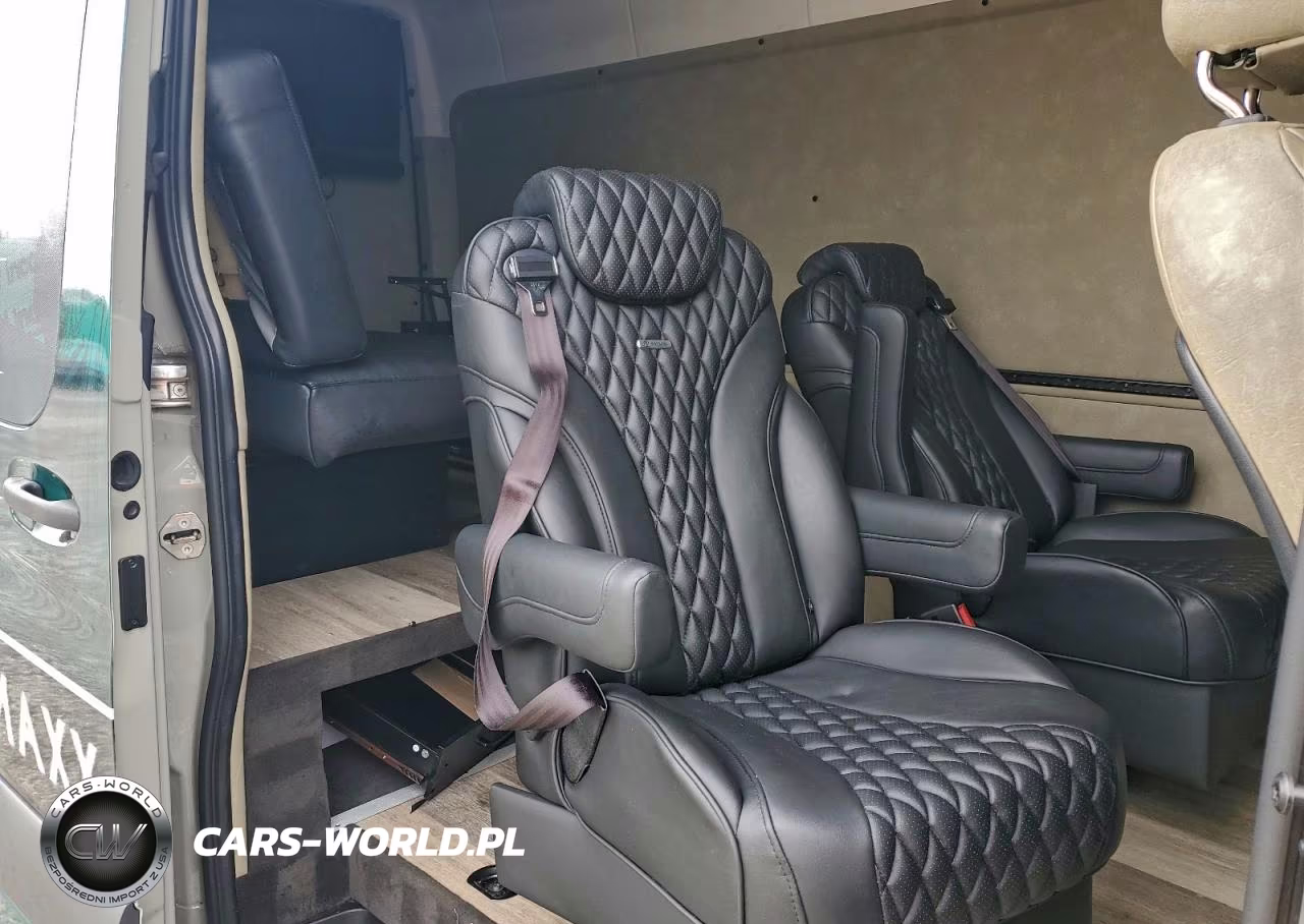 2022 Mercedes-Benz Sprinter 2500 VIN:W1W4EBHY4NT099232 - 10