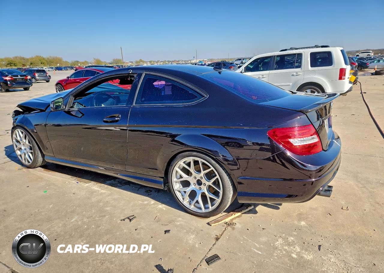 2013 Mercedes-Benz C 250 VIN:WDDGJ4HB0DF977365 - 2