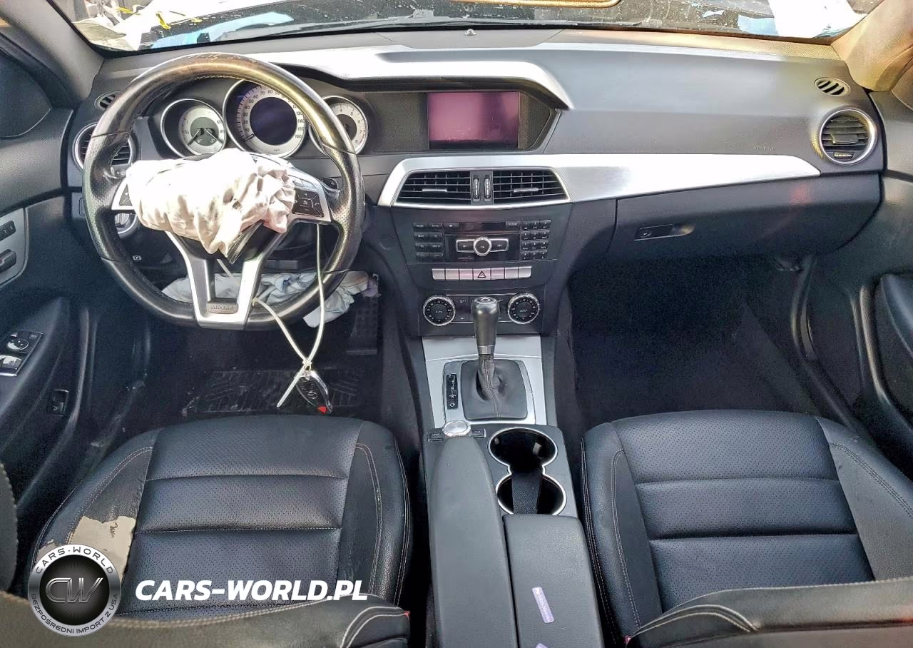 2013 Mercedes-Benz C 250 VIN:WDDGJ4HB0DF977365 - 8