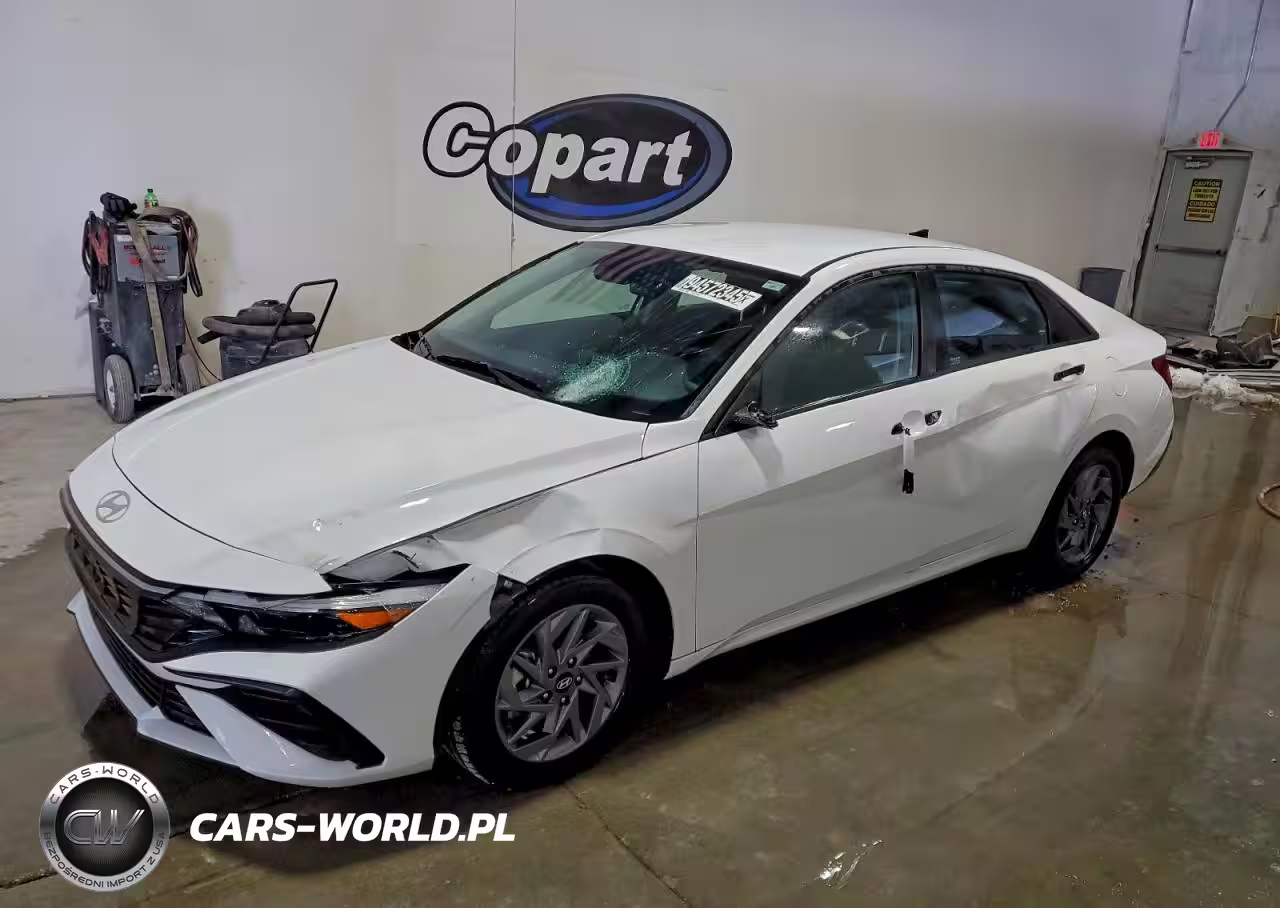 2024 Hyundai Elantra Sel