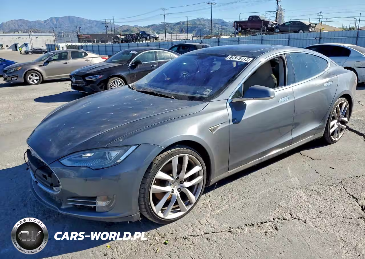 2013 Tesla Model S