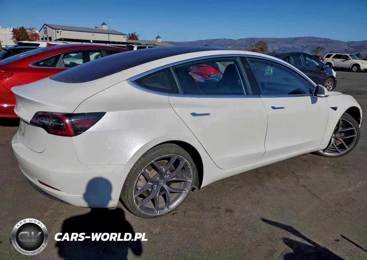 2017 Tesla Model 3 VIN:5YJ3E1EA9HF001537 - 3