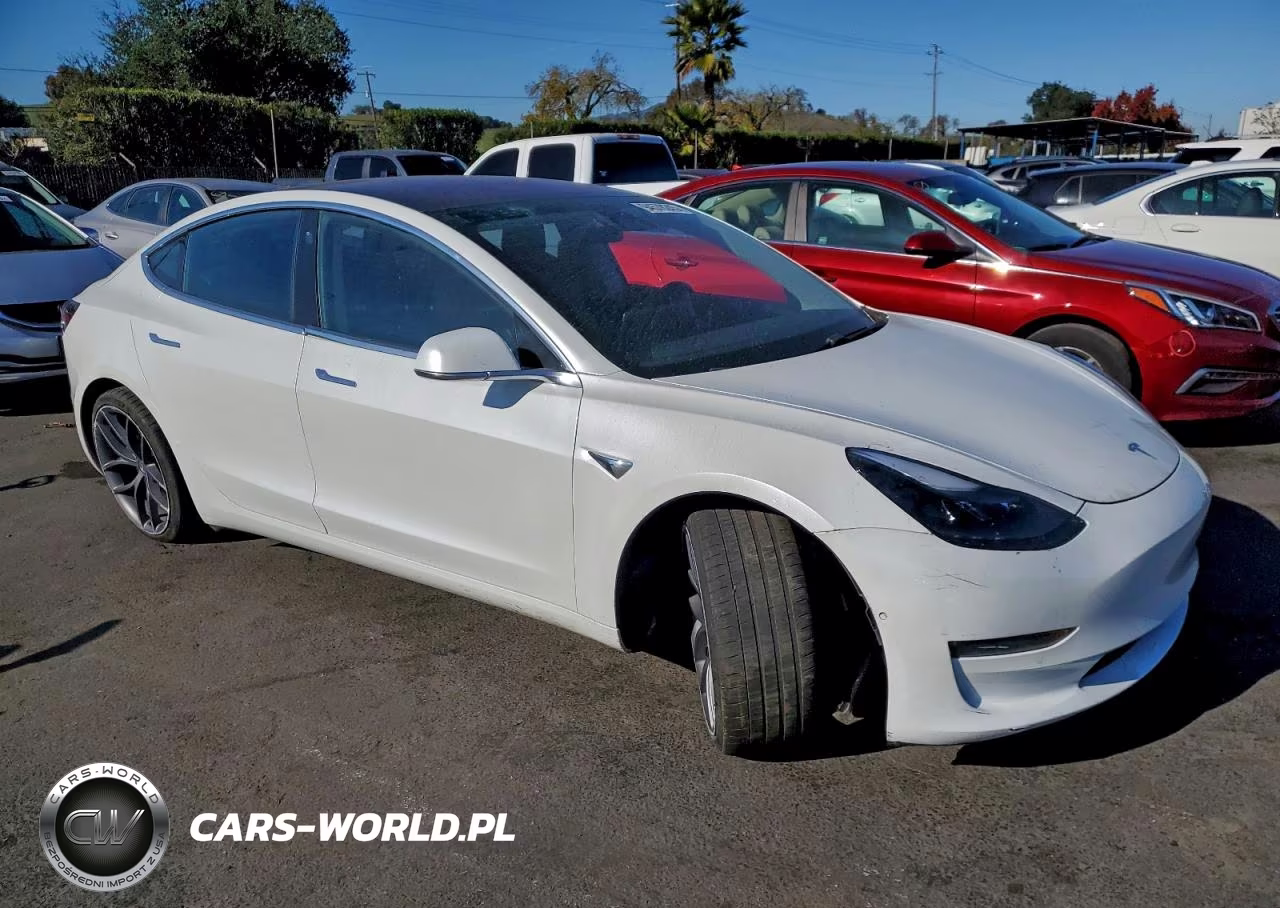 2017 Tesla Model 3 VIN:5YJ3E1EA9HF001537 - 4
