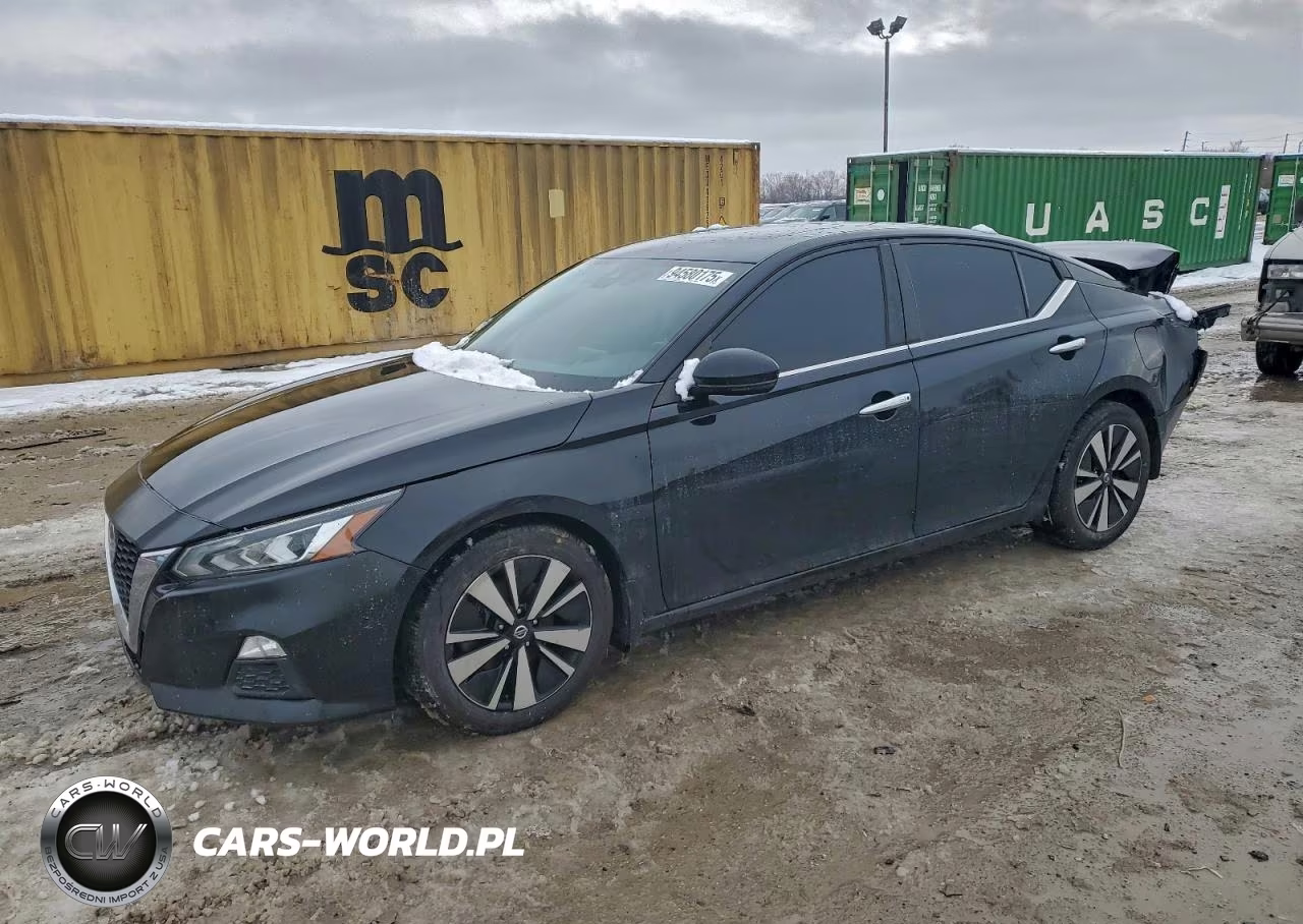 2021 Nissan Altima Sv
