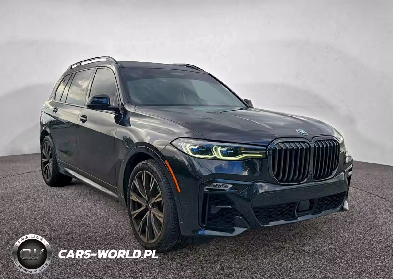 2022 BMW X7 M50I