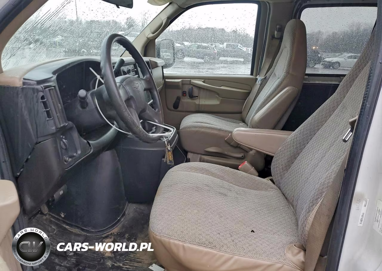2007 Chevrolet Express Van VIN:1GCFG15X371251875 - 7