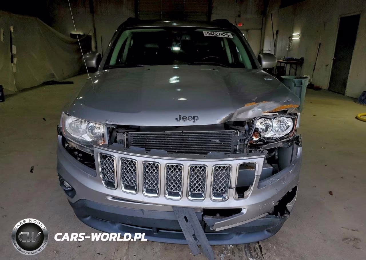 2015 Jeep Compass Latitude VIN:1C4NJDEB5FD291228 - 5