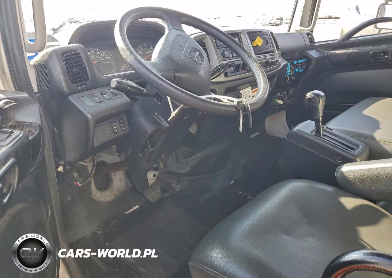 2017 Hino 258-268 Box Truck VIN:5PVNJ8JV5H4S65500 - 8