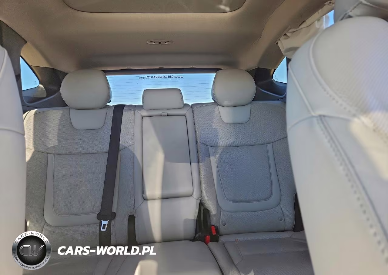 2023 Hyundai Tucson Limited VIN:5NMJECAE8PH236066 - 10