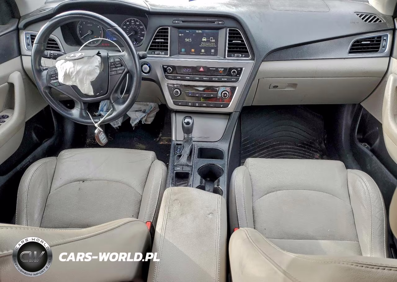 2016 Hyundai Sonata Sport VIN:5NPE34AF4GH422695 - 8