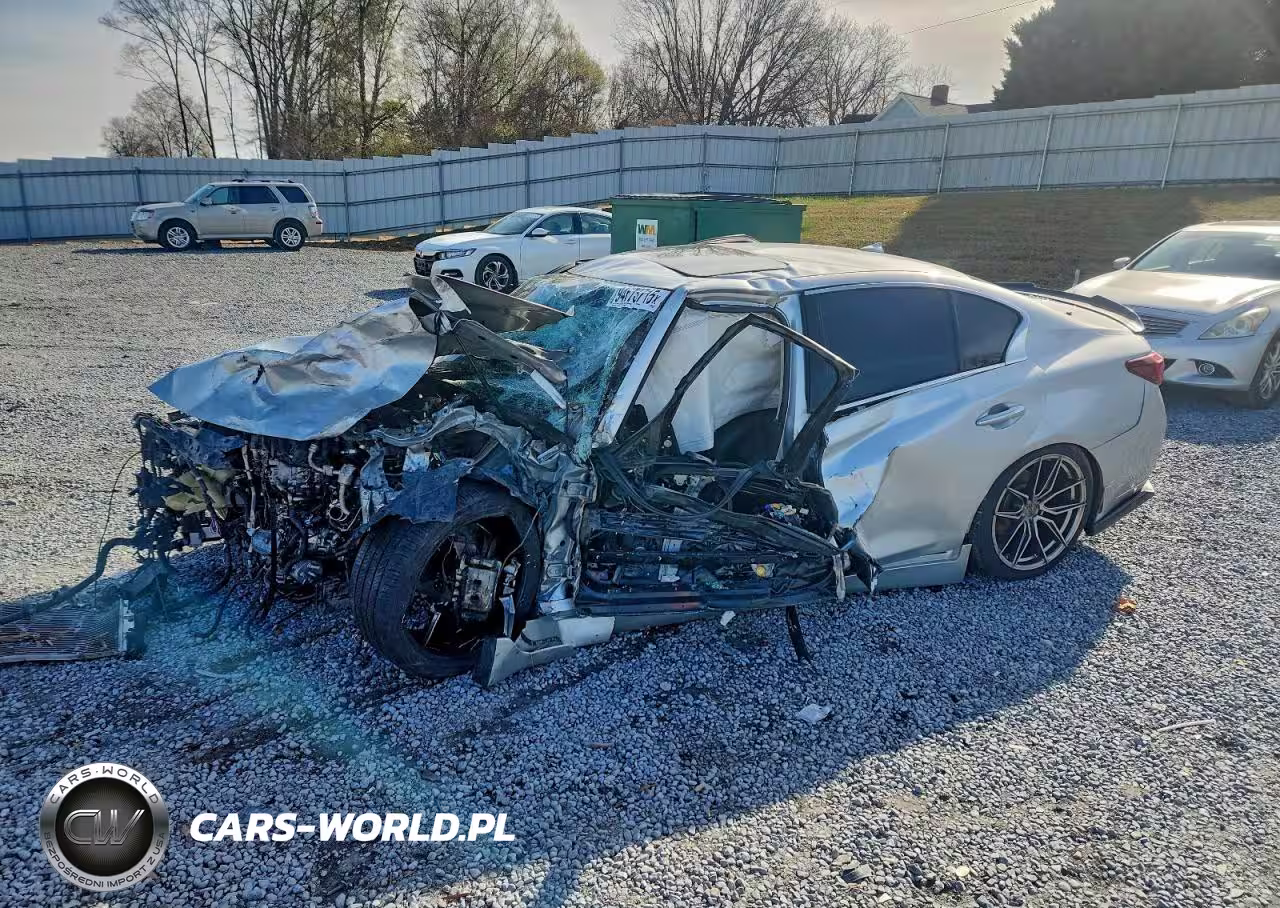 2018 Infiniti Q50 Luxe