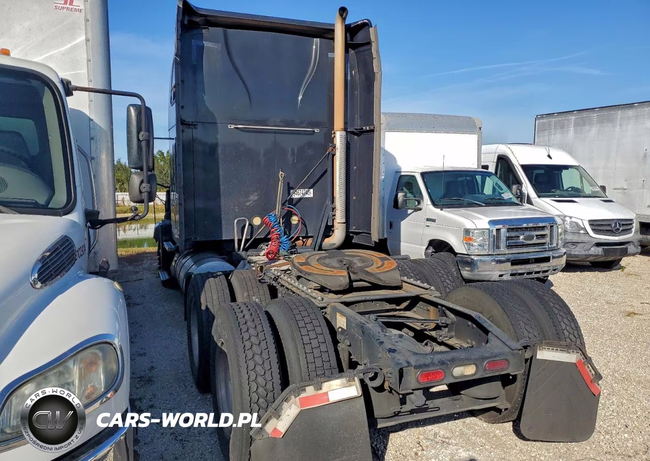 2018 Mack Cxu613 Semi Truck VIN:1M1AW07Y8JM087560 - 3