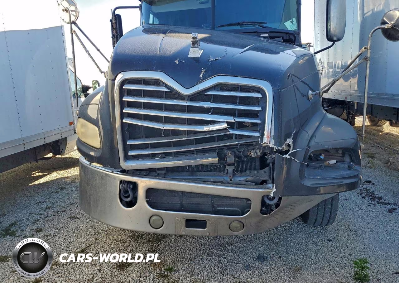 2018 Mack Cxu613 Semi Truck VIN:1M1AW07Y8JM087560 - 9