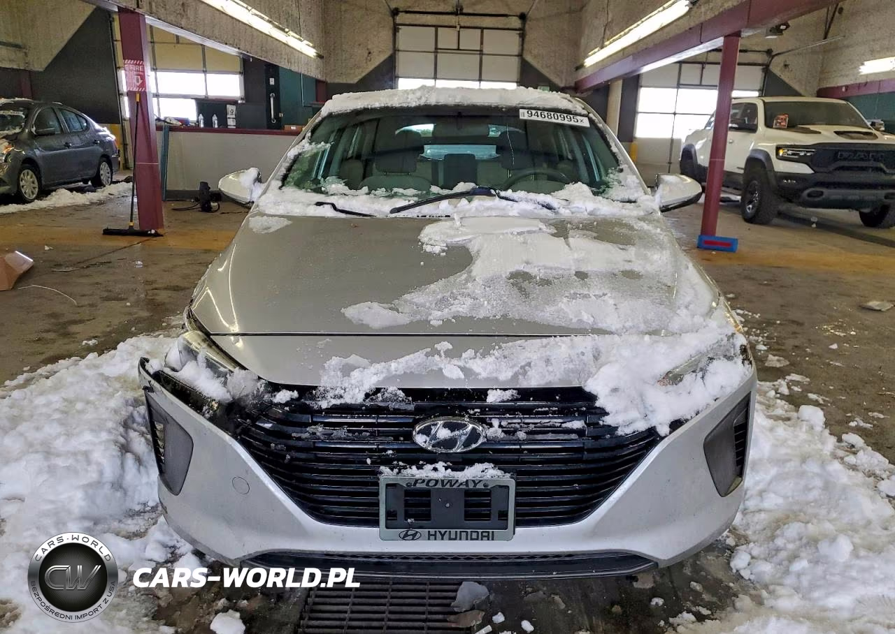 2019 Hyundai Ioniq Blue VIN:KMHC65LCXKU156830 - 5