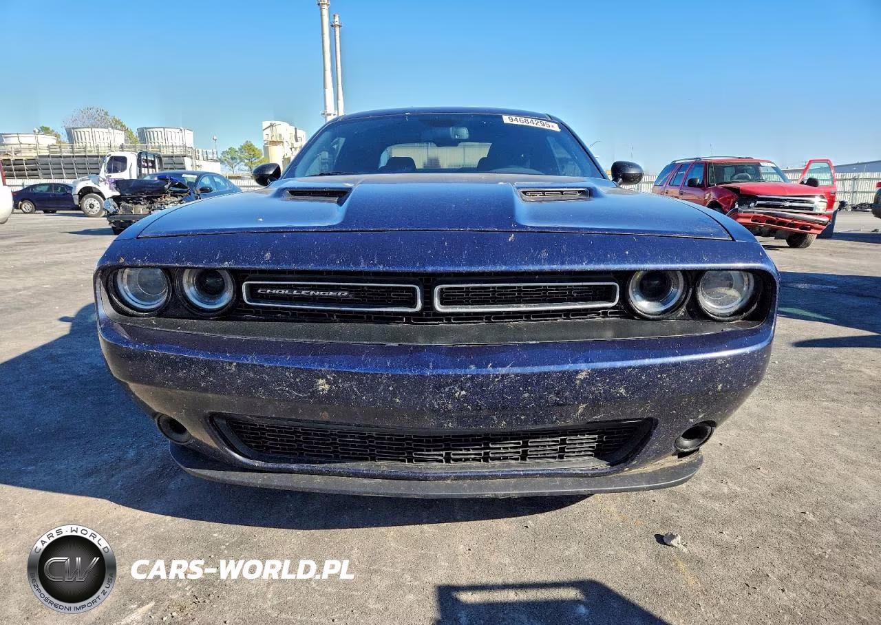 2017 Dodge Challenger Sxt VIN:2C3CDZAG7HH516899 - 5