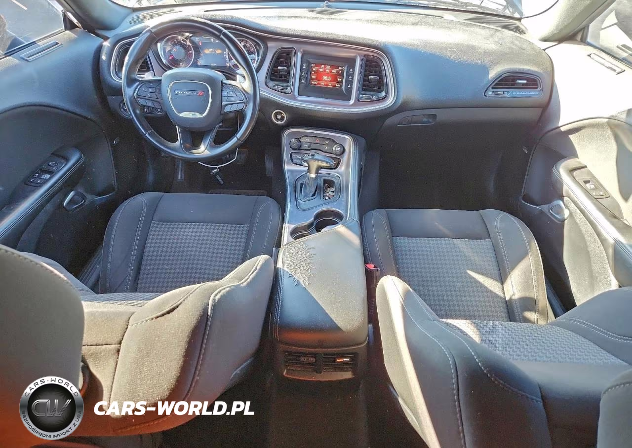2017 Dodge Challenger Sxt VIN:2C3CDZAG7HH516899 - 8
