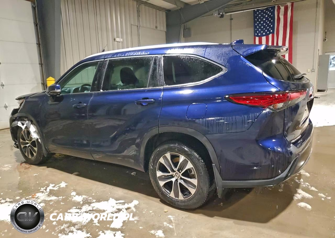 2022 Toyota Highlander Xle VIN:5TDHZRBH6NS566605 - 2