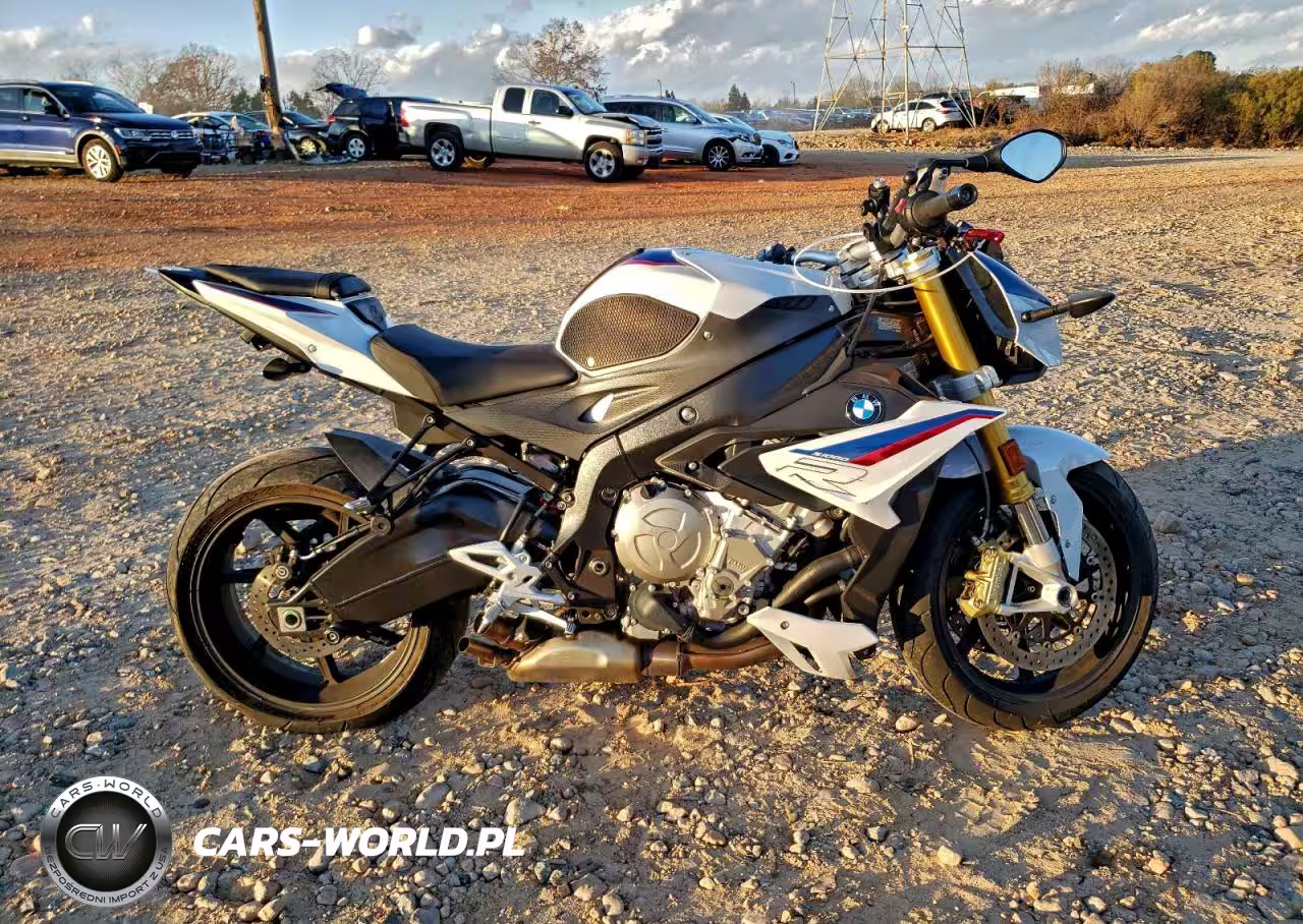 2018 BMW S 1000 R