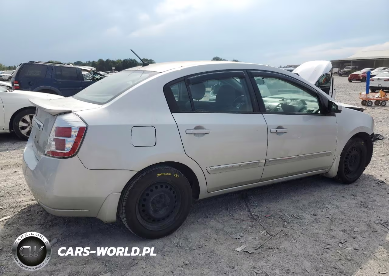 2011 Nissan Sentra 2.0 VIN:3N1AB6AP3BL670356 - 3