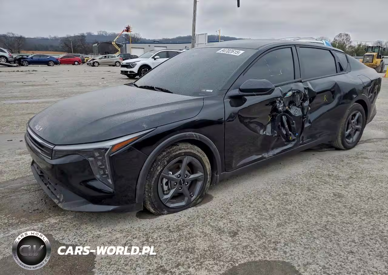 2025 Kia K4 Lx