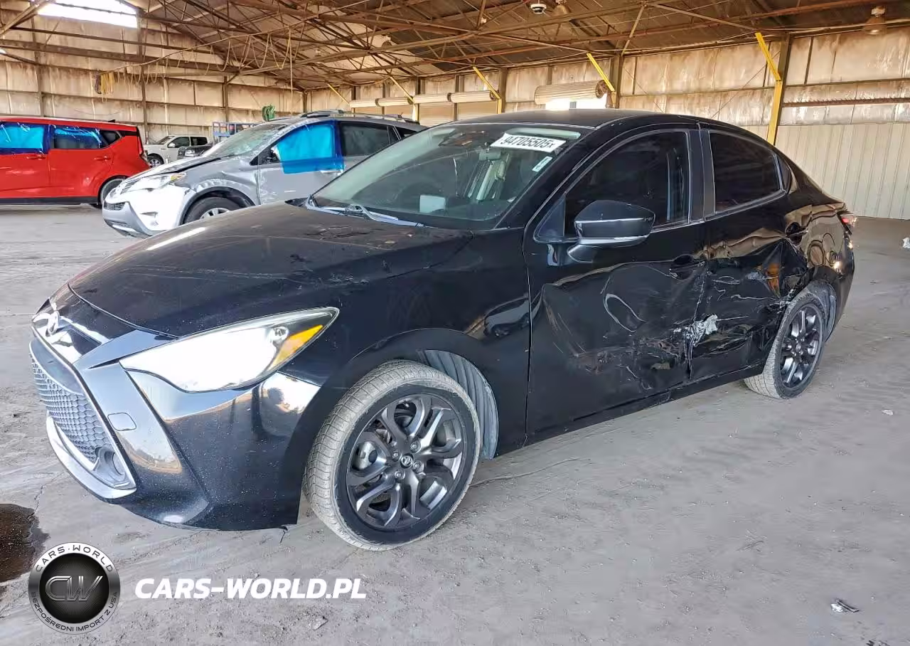 2019 Toyota Yaris L