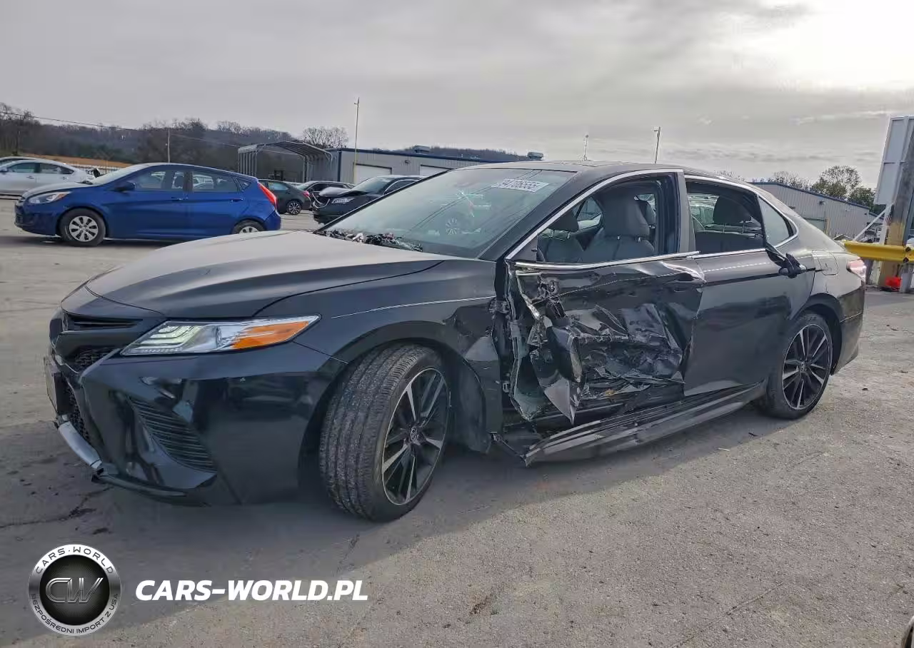 2020 Toyota Camry Xse