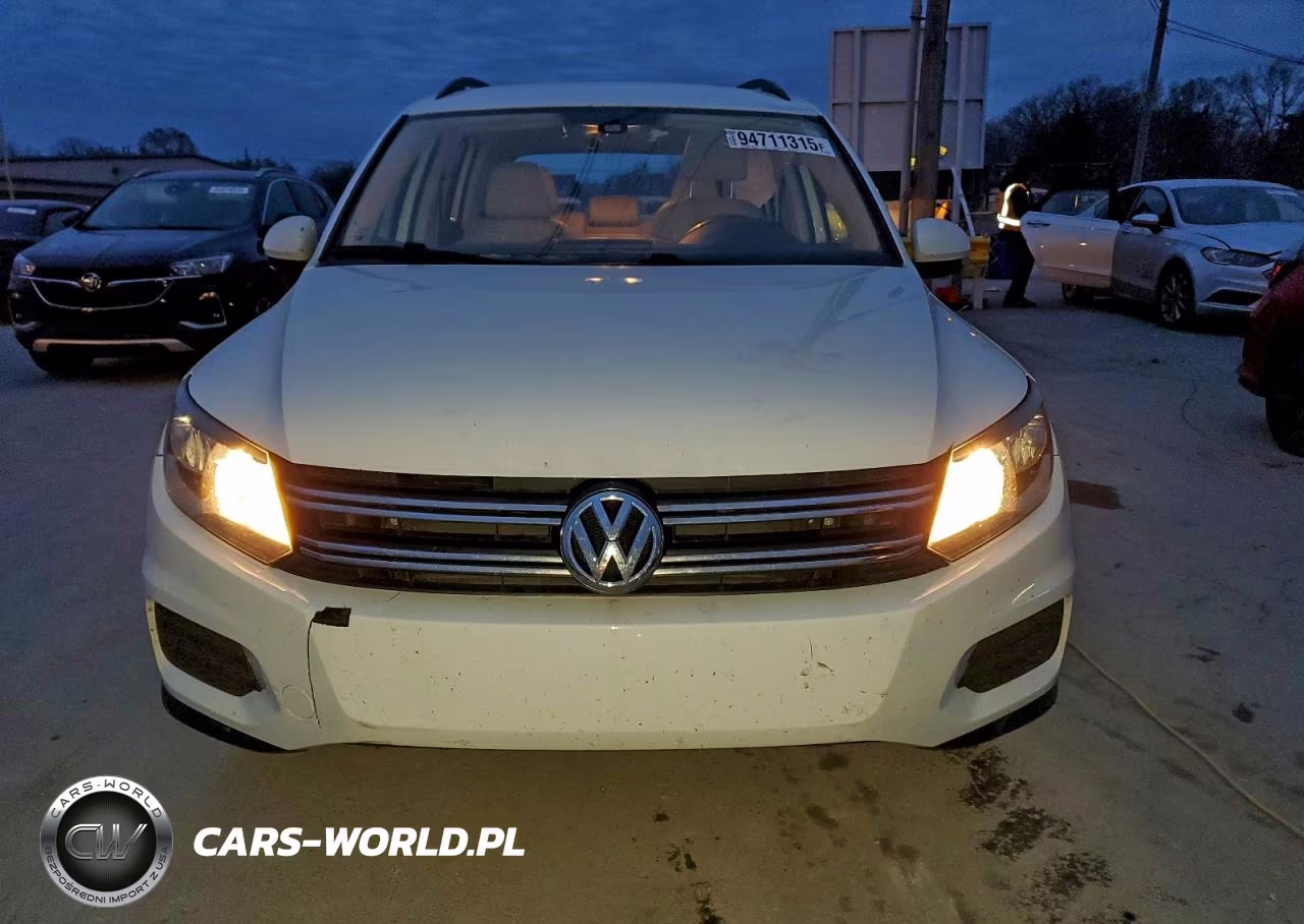 2017 Volkswagen Tiguan S VIN:WVGAV7AX9HK022794 - 5